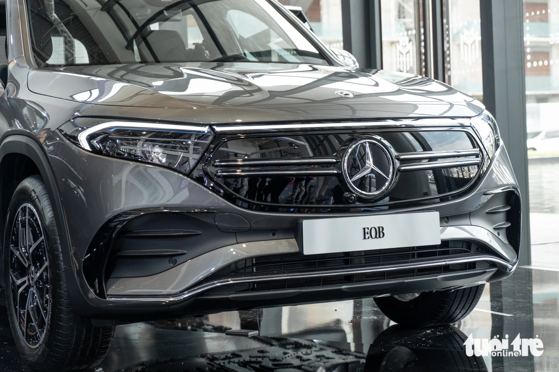 Mercedes-Benz EQB ra mắt: Giá gần 2,3 tỉ, rẻ nhất nhóm xe sang chạy điện - Ảnh 7.