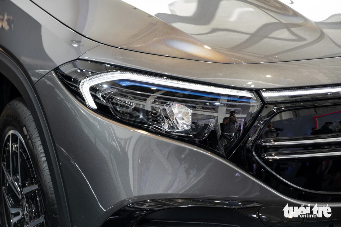 Mercedes-Benz EQB ra mắt: Giá gần 2,3 tỉ, rẻ nhất nhóm xe sang chạy điện - Ảnh 8.
