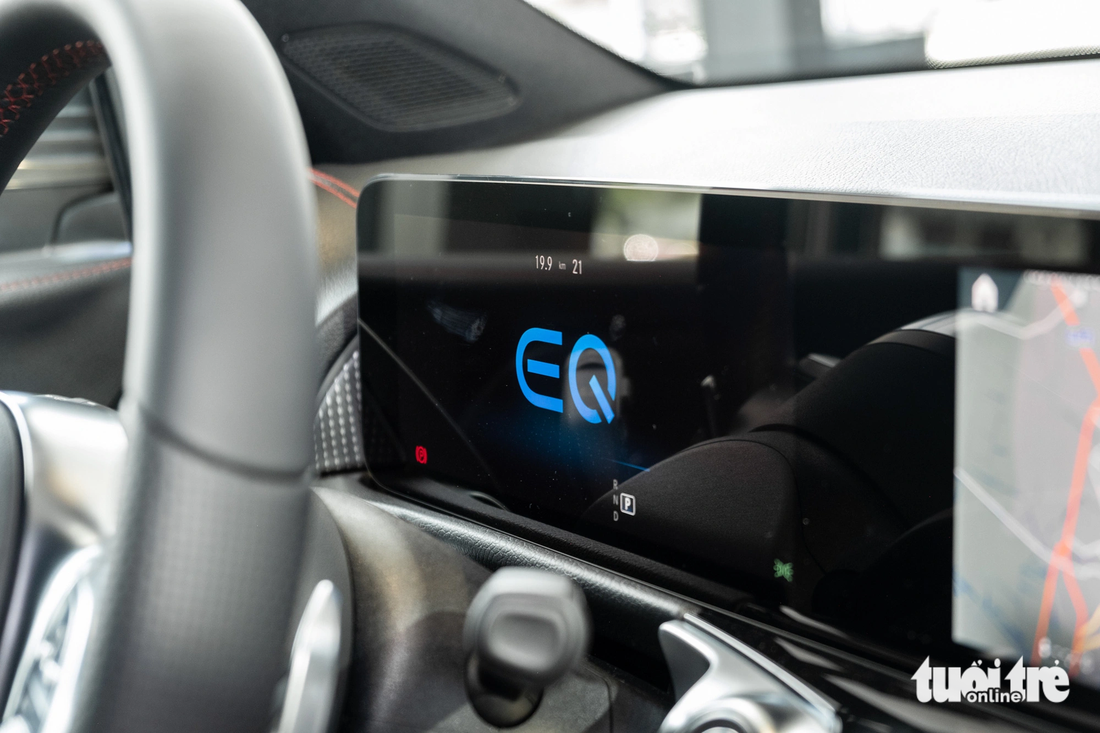 Mercedes-Benz EQB ra mắt: Giá gần 2,3 tỉ, rẻ nhất nhóm xe sang chạy điện - Ảnh 12.