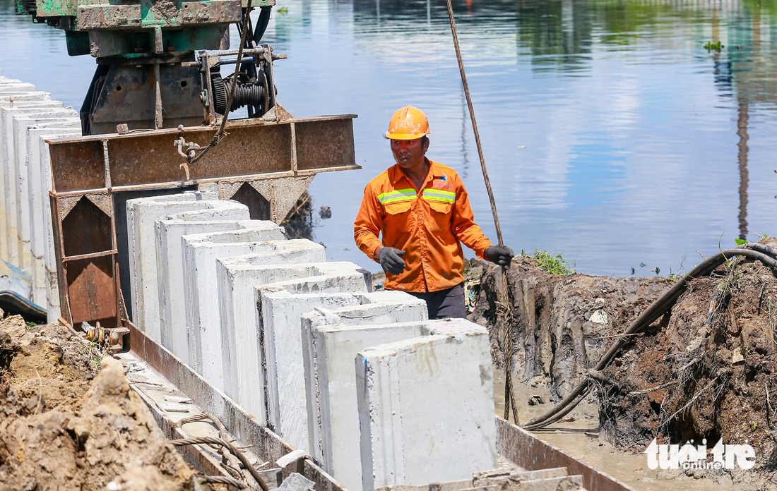 Đến nay dự án cải tạo kênh Tham Lương - Bến Cát - rạch Nước Lên đã giải ngân được khoảng 261 tỉ đồng/1.650 tỉ đồng, đạt 15,81%. Dự kiến trong năm nay, dự án sẽ giải ngân đạt tỉ lệ 100% theo kế hoạch vốn đã đề ra.