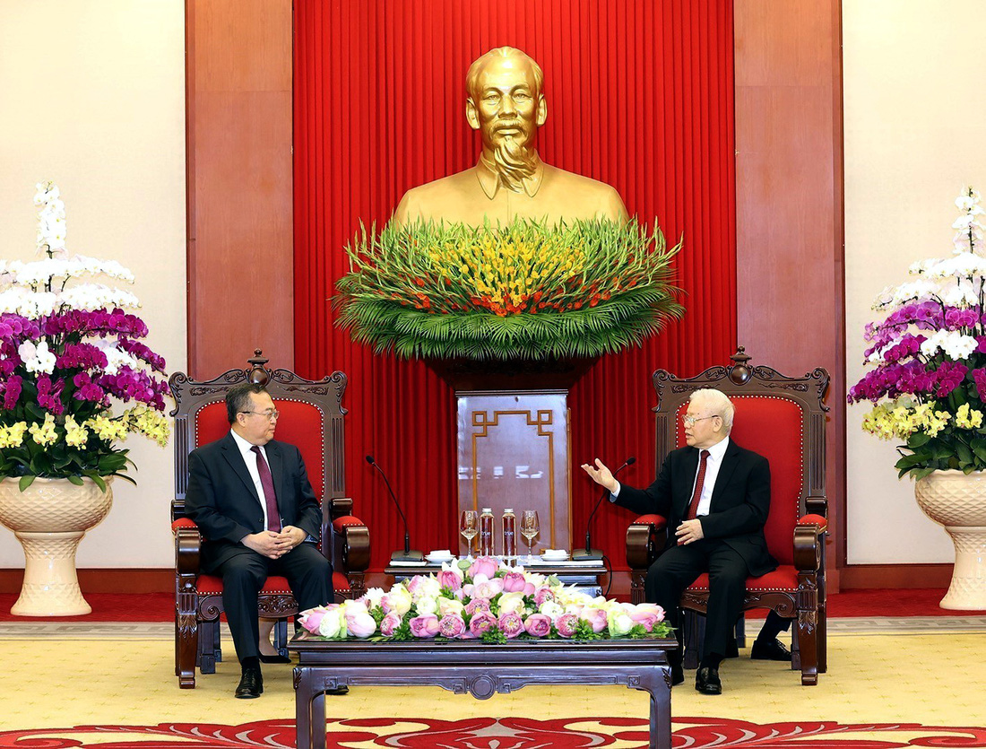 Tổng bí thư Nguyễn Phú Trọng tiếp Trưởng Ban Liên lạc đối ngoại Trung ương Trung Quốc Lưu Kiến Siêu - Ảnh: TTXVN