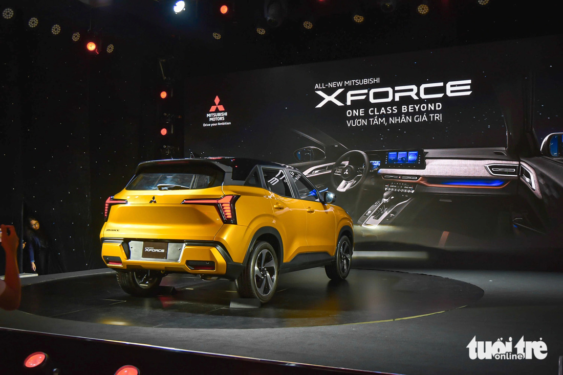 Với 4 phiên bản đa dạng, Mitsubishi kỳ vọng Xforce sẽ có doanh số sánh ngang với Xpander, đặc biệt khi xe được nghiên cứu và phát triển dựa trên nhu cầu của người tiêu dùng Đông Nam Á và Việt Nam. Năm 2023, doanh số trung bình tháng của Xpander lên tới hơn 1.500 xe.