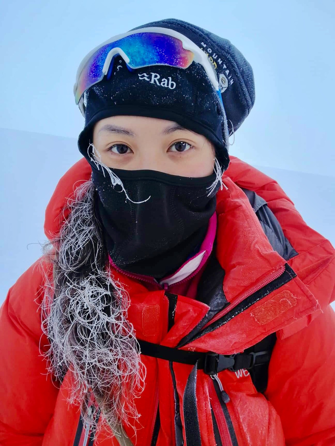 Céline Thanh Nhã trong hành trình leo núi khốc liệt mà cô đã theo đuổi nhiều năm qua - Ảnh: NVCC