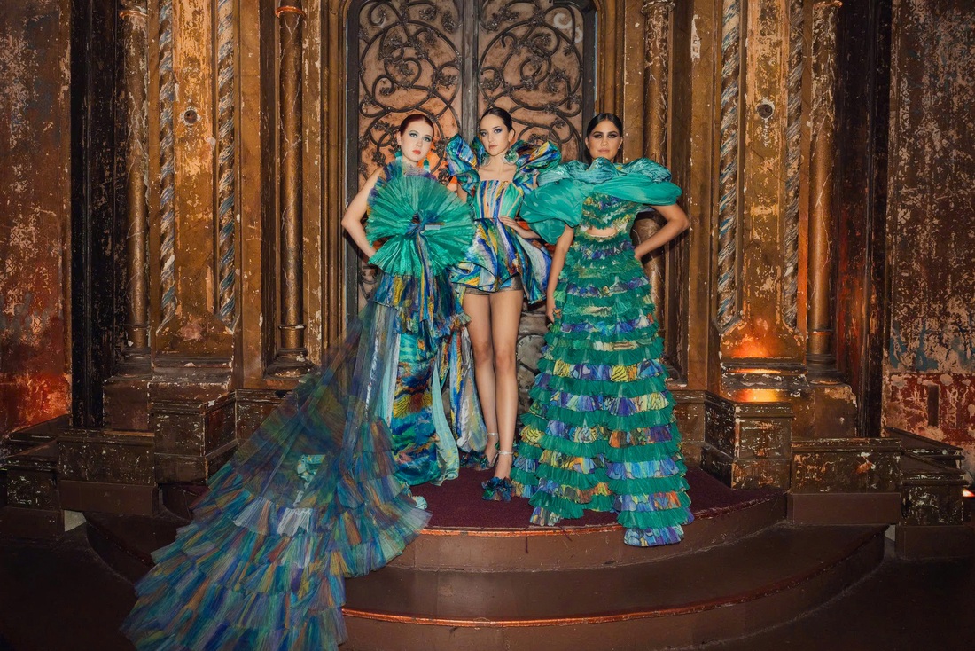 Tuyết Lê trình diễn thời trang tại New York Couture Fashion Week - Ảnh 1.