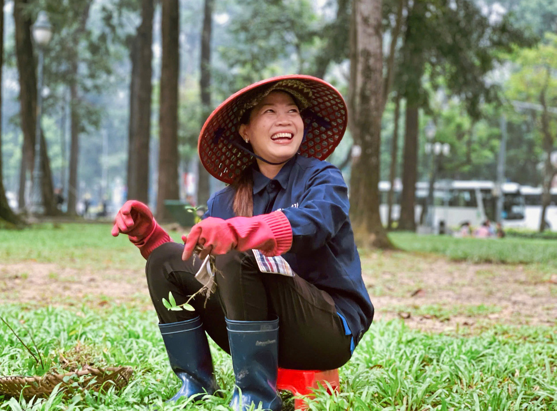 Đời thường dung dị ở trung tâm TP.HCM qua ống kính của sinh viên Trường đại học Nguyễn Tất Thành - Ảnh 1.