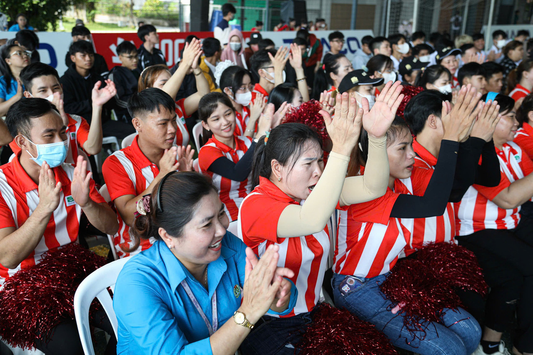 Khai mạc vòng loại khu vực Bình Dương Giải bóng đá công nhân, viên chức Việt Nam 2024 - Ảnh 7.