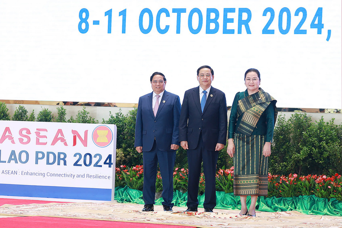 nd24909-chum-anh-khai-mac-hoi-nghi-asean-2-2-1728445908663865149982.jpg