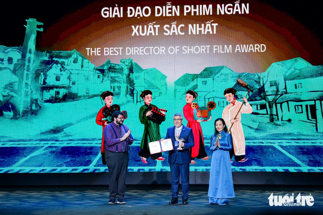HANIFF 2024: Ngọc Xuân ‘cảm ơn Trịnh Đình Lê Minh đã cho em được là Miền’, điện ảnh Iran thắng đậm - Ảnh 8.