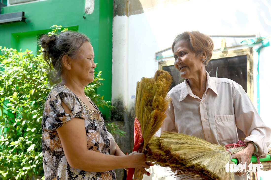 Giấc mơ sáng trong căn phòng nát - Ảnh 3.