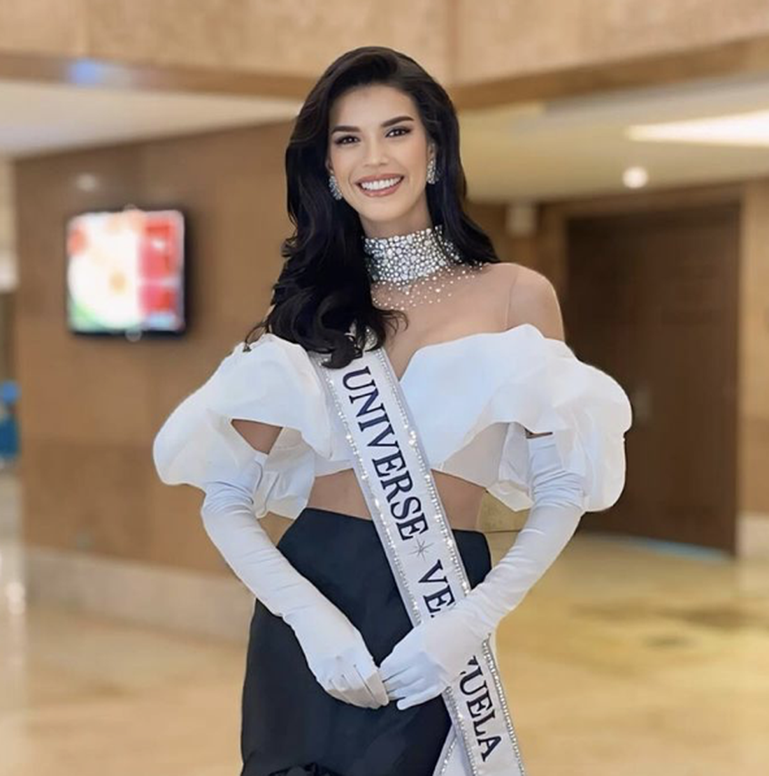 Người đẹp Victoria Kjær của Đan Mạch đoạt vương miện Hoa hậu Hoàn vũ - Miss Universe 2024  - Ảnh 11.