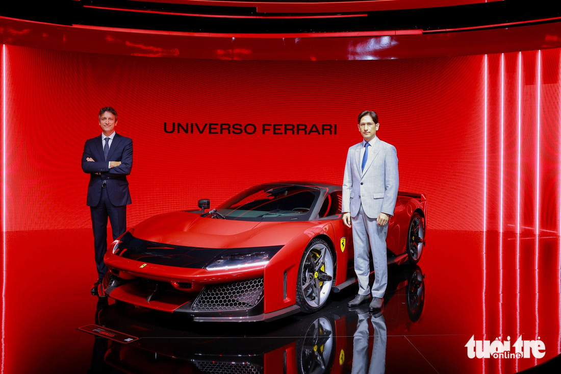 Universo Ferrari 2024 - Bữa tiệc thị giác thịnh soạn ngay cả người không mê xe cũng 'lỡ nhịp' - Ảnh 5.