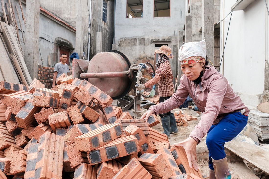 Tỉnh diện tích nhỏ nhất nước vừa không còn hộ nghèo vừa hỗ trợ thêm Điện Biên, Lai Châu - Ảnh 2.