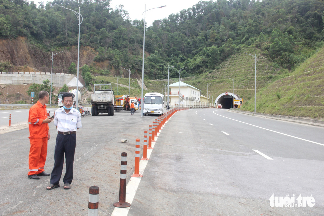 Trong giai đoạn 1 triển khai cao tốc đoạn Hòa Liên - La Sơn, hầm Mũi Trâu đã được thiết kế hoàn chỉnh 2 ống hầm - Ảnh: TRƯỜNG TRUNG