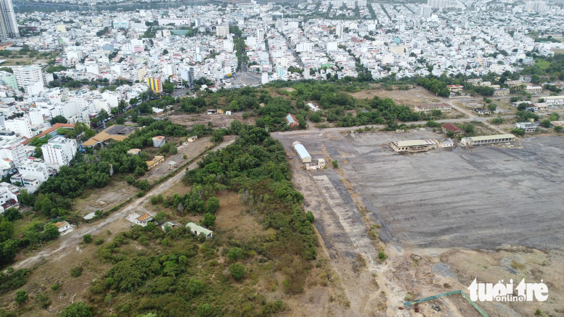 Nhiều tuyến đường nối vào khu vực sân bay Nha Trang chưa được đầu tư xây dựng 
