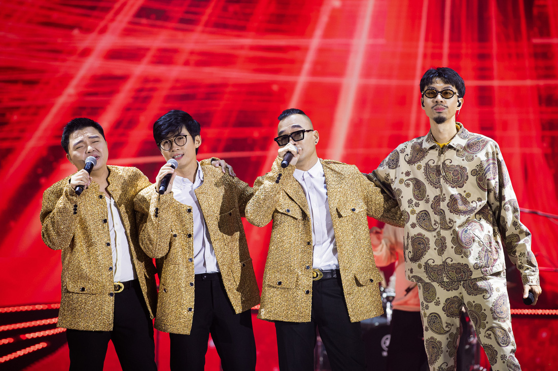 Đen Vâu và nhóm MTV tái ngộ trên sân khấu Hoa xuân ca 2024 