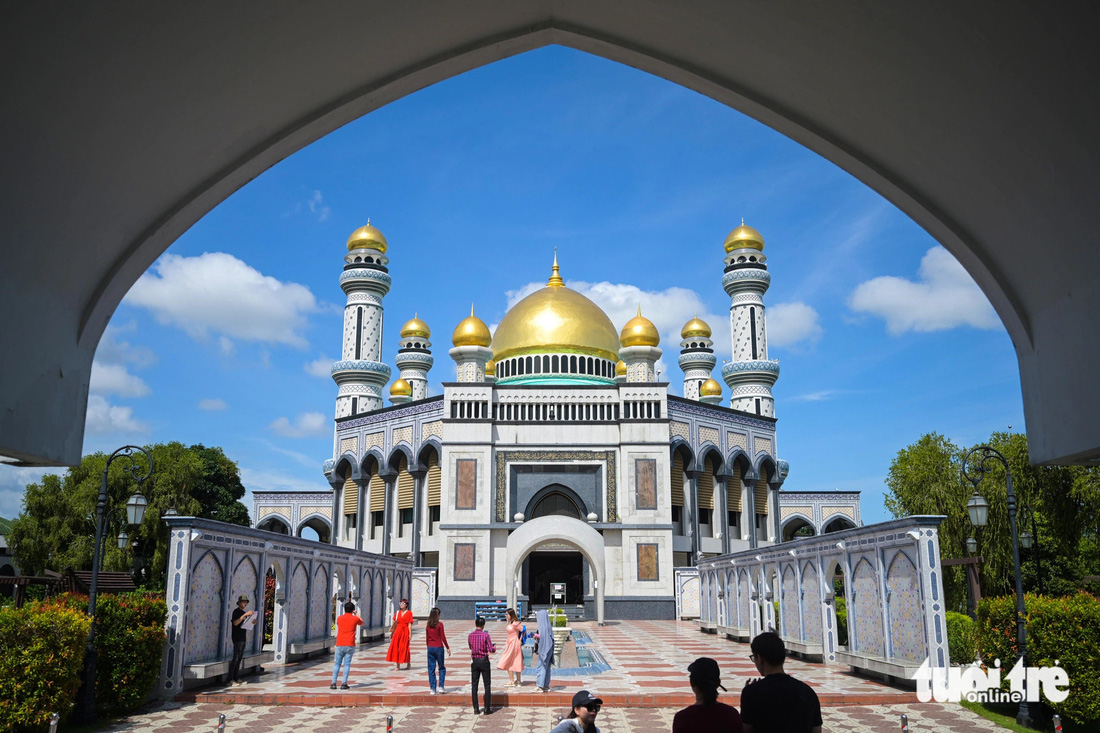 Thánh đường hồi giáo Jame Asr Hassanil Bolkiah ở thủ đô Brunei