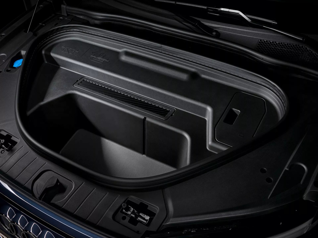 Audi Q6 e-tron 2025 ra mắt: Chủ lực xe điện tầm trung mới- Ảnh 18.
