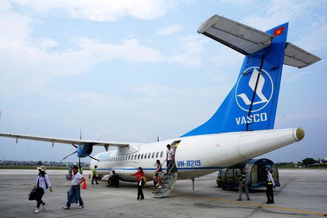 Kể từ tháng 4-2024, Bamboo Airways "chia tay" bay Côn Đảo, sẽ chỉ còn duy nhất VASCO khai thác bằng máy bay ATR72 - Ảnh: Q.AN