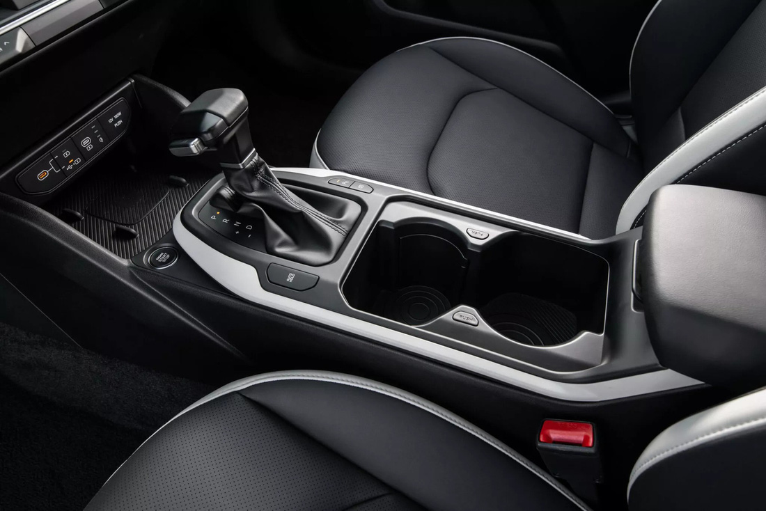Kia K4 chính thức ra mắt: Công nghệ an toàn cao cấp, có bản hatchback- Ảnh 11.