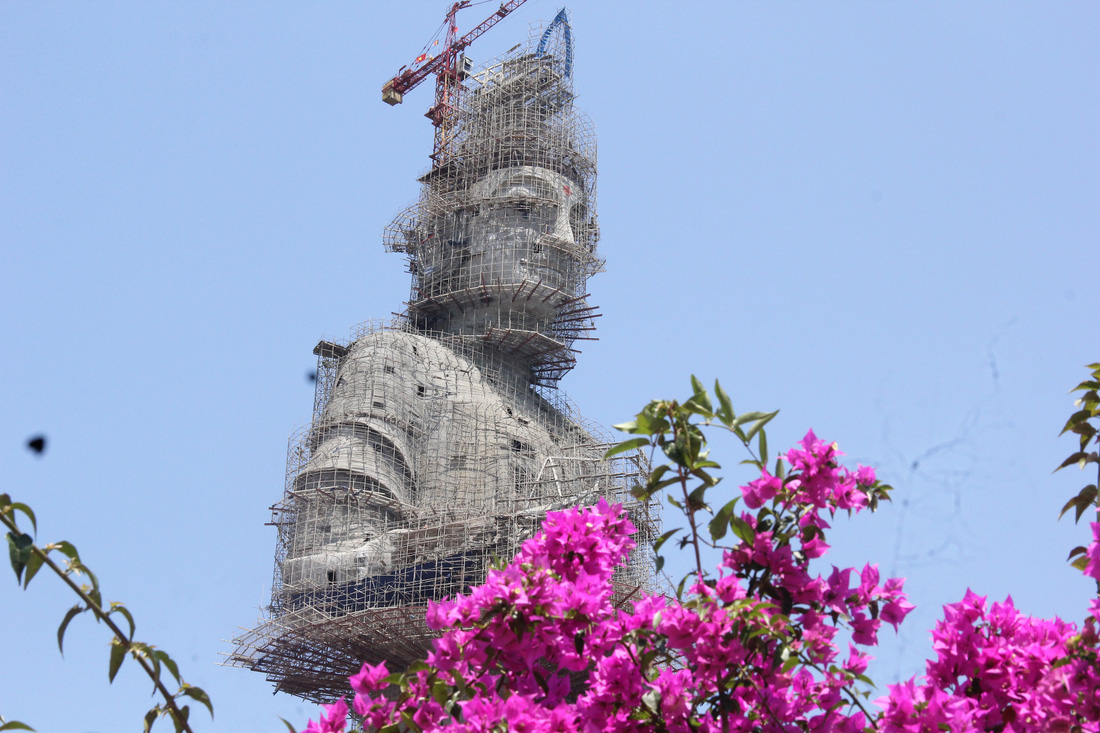 Việc thi công tượng Phật Quan Âm cao nhất Đông Nam Á vẫn đang được tiếp tục thực hiện 