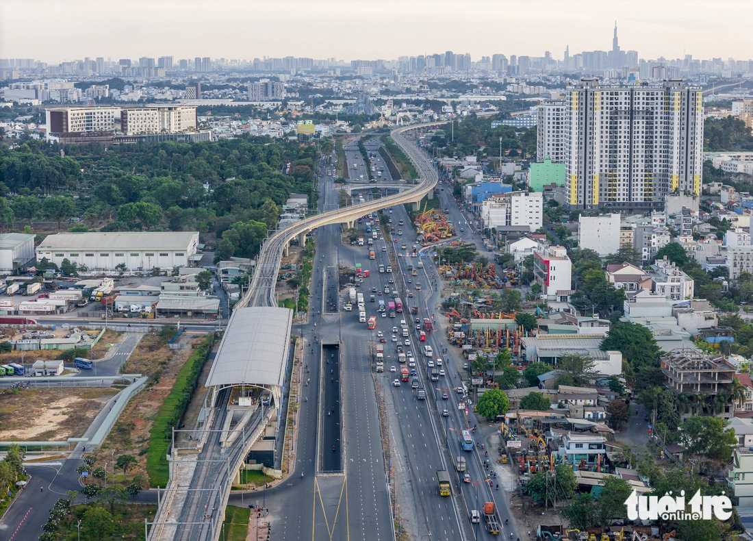 Việc hoàn chỉnh các nhà ga tuyến metro số 1 là bước ngoặt quan trọng trong việc vận hành thử nghiệm thời gian qua và khai thác thương mại sắp tới