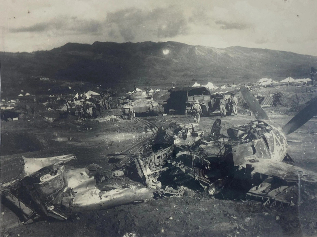 Những xe vận tải và máy bay Pháp  bị phá hủy năm 1954 