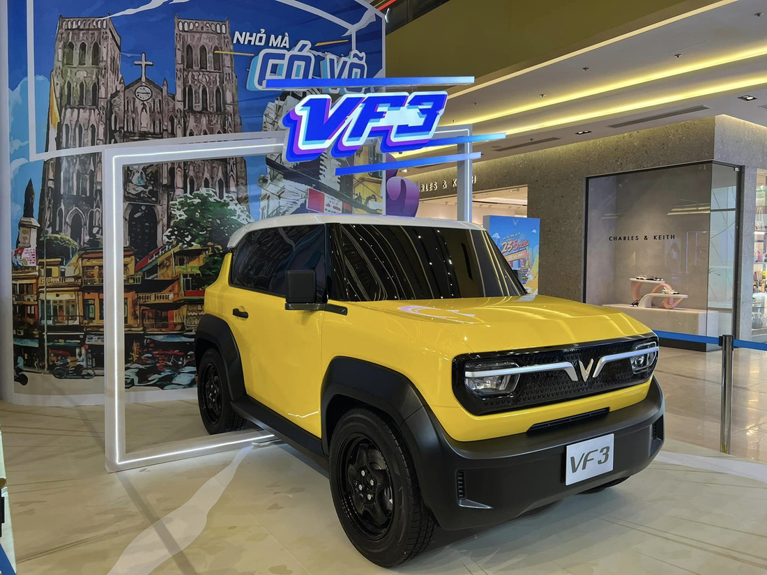 Hiện nay, VinFast VF 3 đang gây chú ý khi có mức giá chỉ từ 235 triệu, trong khi nhiều trang bị hơn hẳn Wuling Mini EV có giá khởi điểm tương đương - Ảnh: VinFast