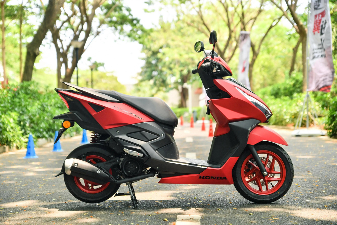 Honda NX125RX: Bản nội địa Trung Quốc của Vario và Air Blade, giá quy đổi từ 39 triệu- Ảnh 2.