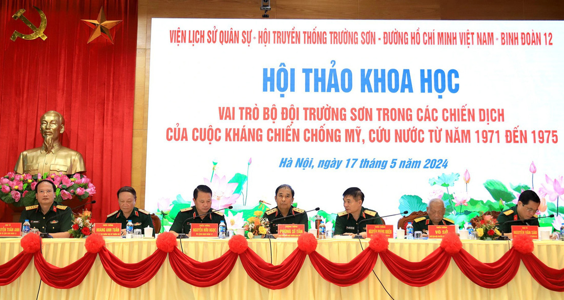 Hội thảo khoa học "Vai trò Bộ đội Trường Sơn trong các chiến dịch của cuộc kháng chiến chống Mỹ, cứu nước từ năm 1971 đến 1975" - Ảnh: T.T.