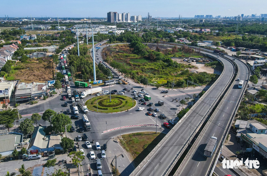 Phó thủ tướng giao các cơ quan đơn vị liên quan nhanh chóng làm các nhiệm vụ được giao, trong đó sớm lựa chọn phương án đầu tư phù hợp nhất để làm các bước tiếp theo - Ảnh: ĐỨC PHÚ