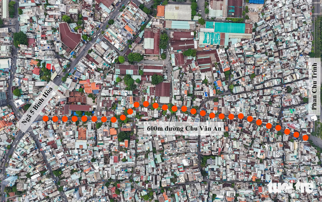 Hiện nay, đoạn 600m đường Chu Văn An chưa được xây dựng từ ngã 5 Bình Hòa đến Phan Chu Trinh (quận Bình Thạnh, TP.HCM) - Ảnh: CHÂU TUẤN