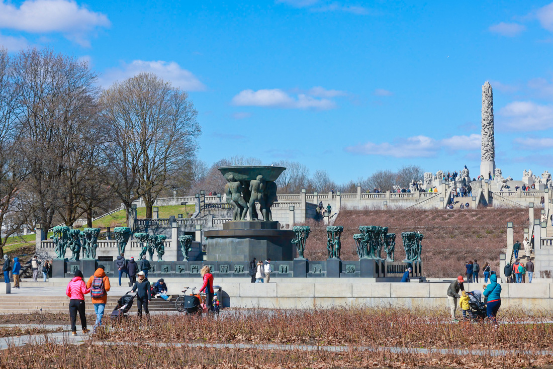 Nằm dọc theo một đại lộ trong công viên Frogner ở thành phố Oslo, công viên Vigeland là một trong những điểm tham quan hấp dẫn nhất của Na Uy, đồng thời là công viên điêu khắc lớn nhất thế giới - Ảnh: NGÔ TRẦN HẢI AN