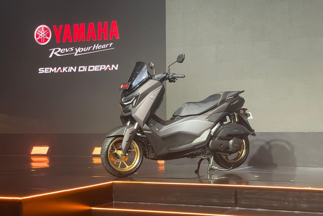 Yamaha Nmax Turbo ra mắt: 'Đàn anh' của LEXi 155, công suất cũ nhưng bứt tốc như xe điện- Ảnh 2.