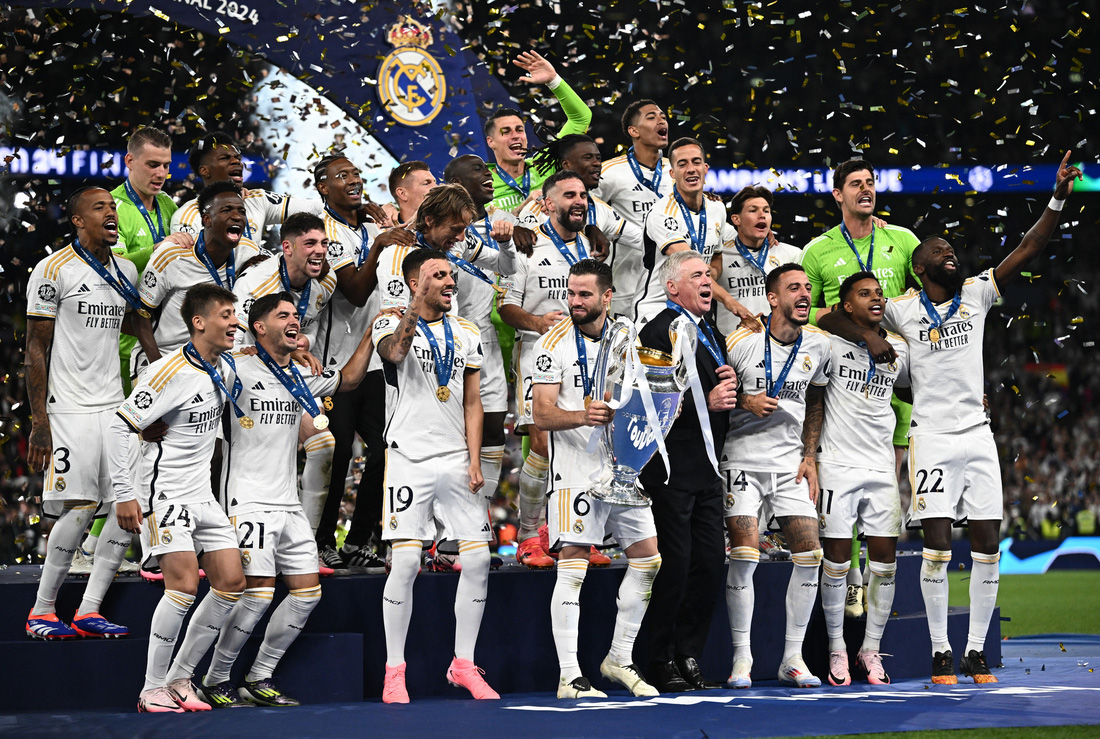 Real Madrid và danh hiệu vô địch thứ 15 trong lịch sử - Ảnh: REUTERS