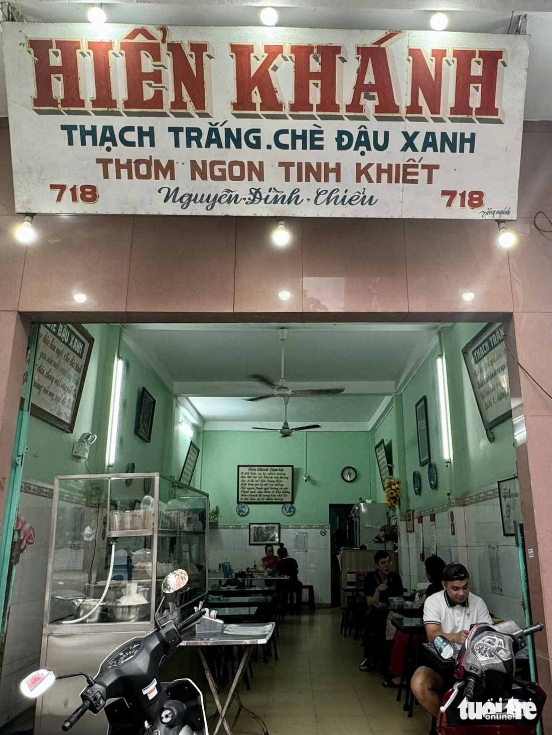 Chè Hiển Khánh 'mê thơ', hơn nửa thế kỷ làm mảnh ký ức thân thuộc của người Sài Gòn- Ảnh 17.