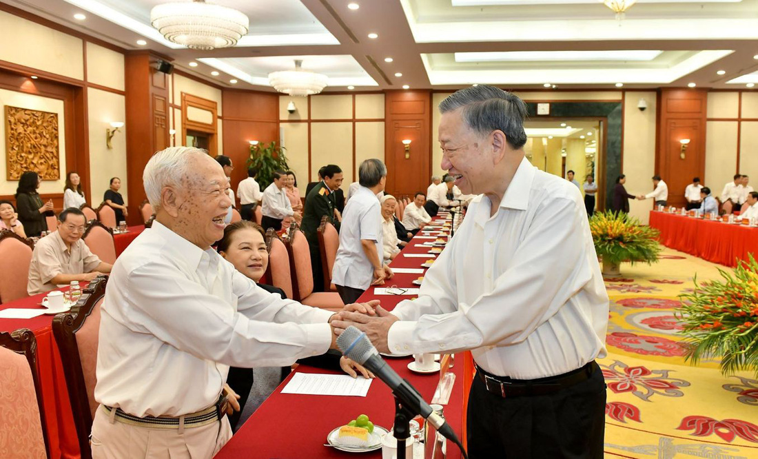 Tổng Bí thư, Chủ tịch nước Tô Lâm chủ trì gặp mặt các lãnh đạo, nguyên lãnh đạo Đảng, Nhà nước- Ảnh 6.