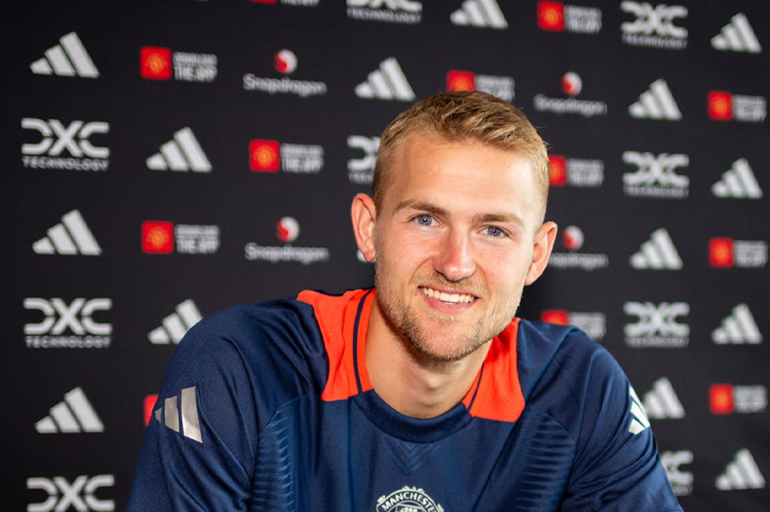 De Ligt là sự nâng cấp đáng kể cho hàng thủ của Man United - Ảnh: MAN UNITED