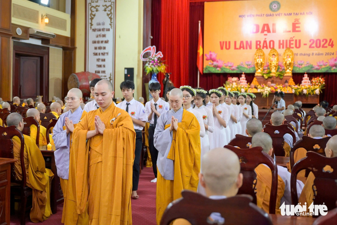 Vu lan nhắc nhau Tứ trọng ân phải luôn khắc khoải báo đền- Ảnh 10.