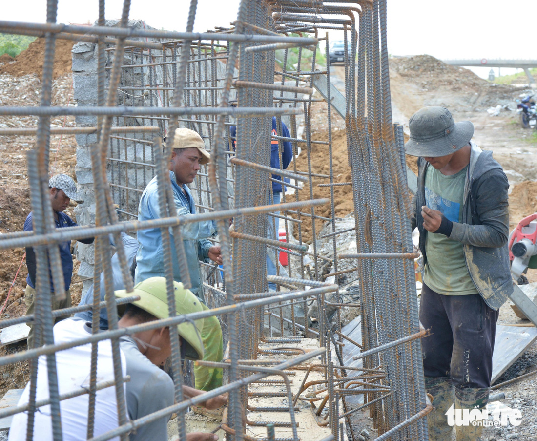 Cao tốc Phan Thiết - Dầu Giây đang được chống ngập ra sao?- Ảnh 3.