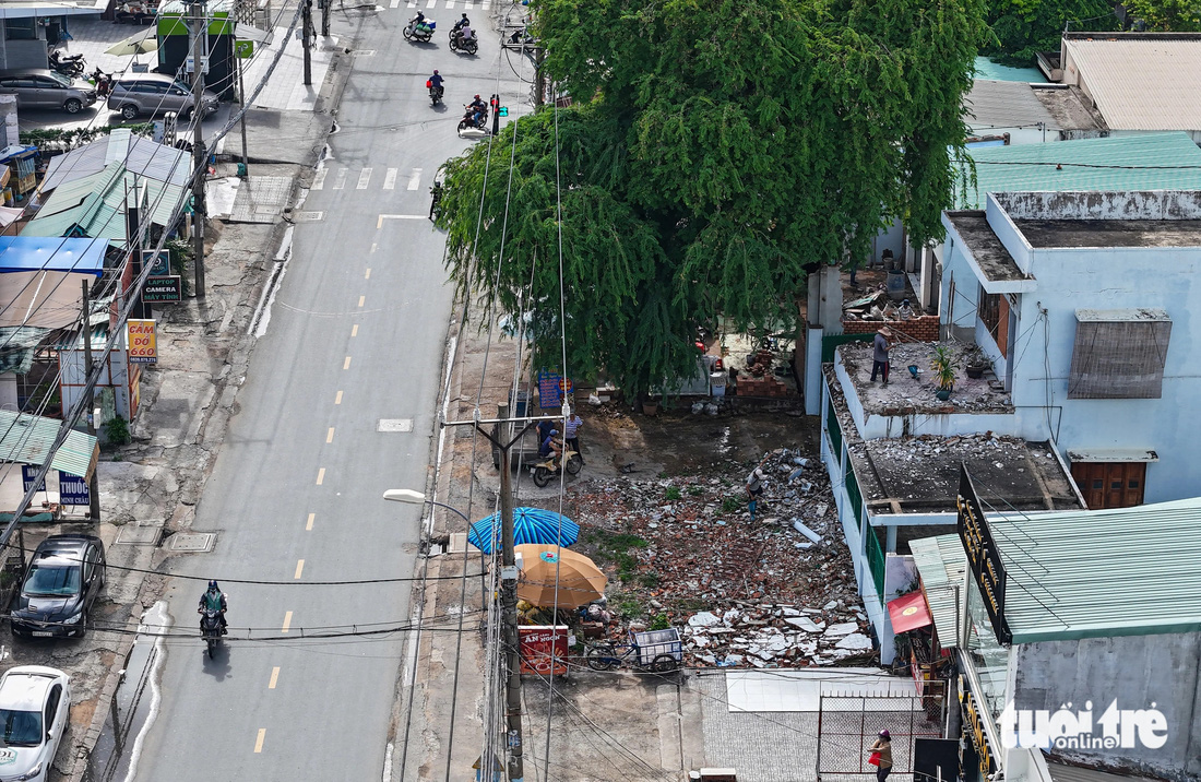 Cận cảnh những dự án đội vốn hàng trăm tỉ ở TP.HCM do chậm giải phóng mặt bằng- Ảnh 5.