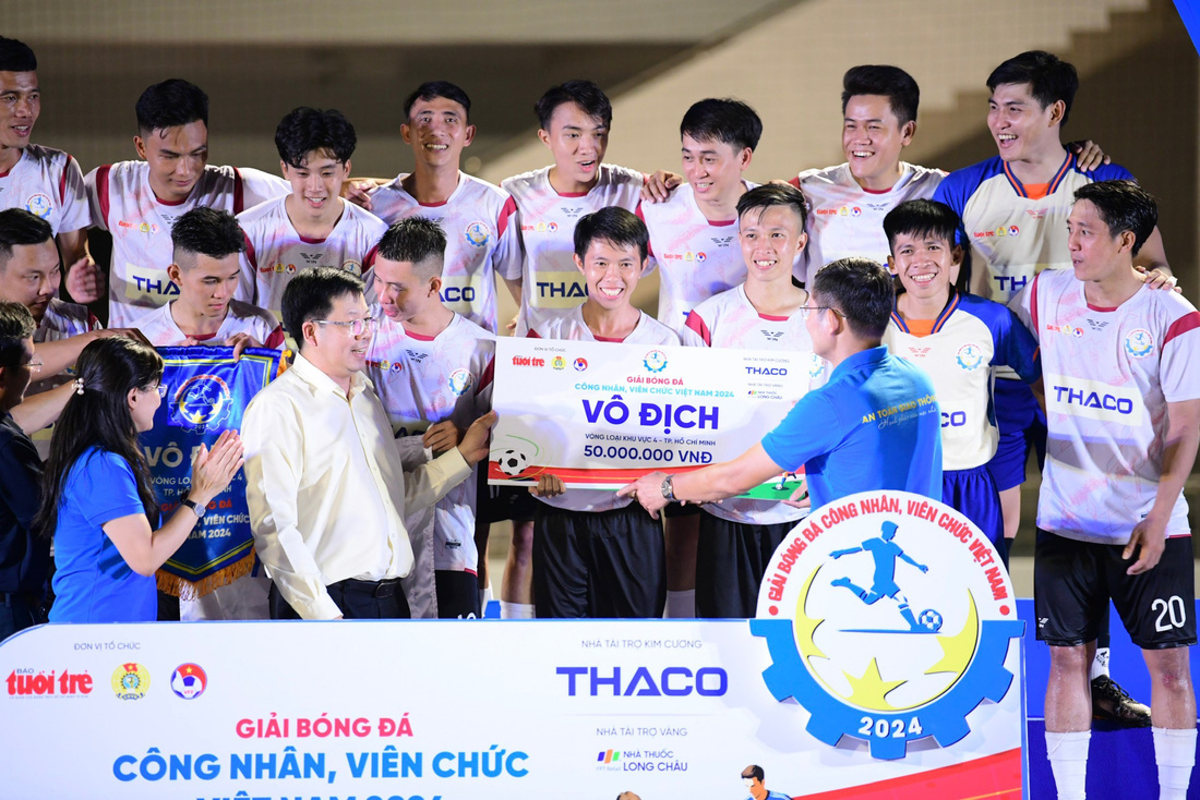 Giải bóng đá công nhân, viên chức Việt Nam 2024: Những khoảnh khắc ấn tượng trận chung kết - Ảnh 3.