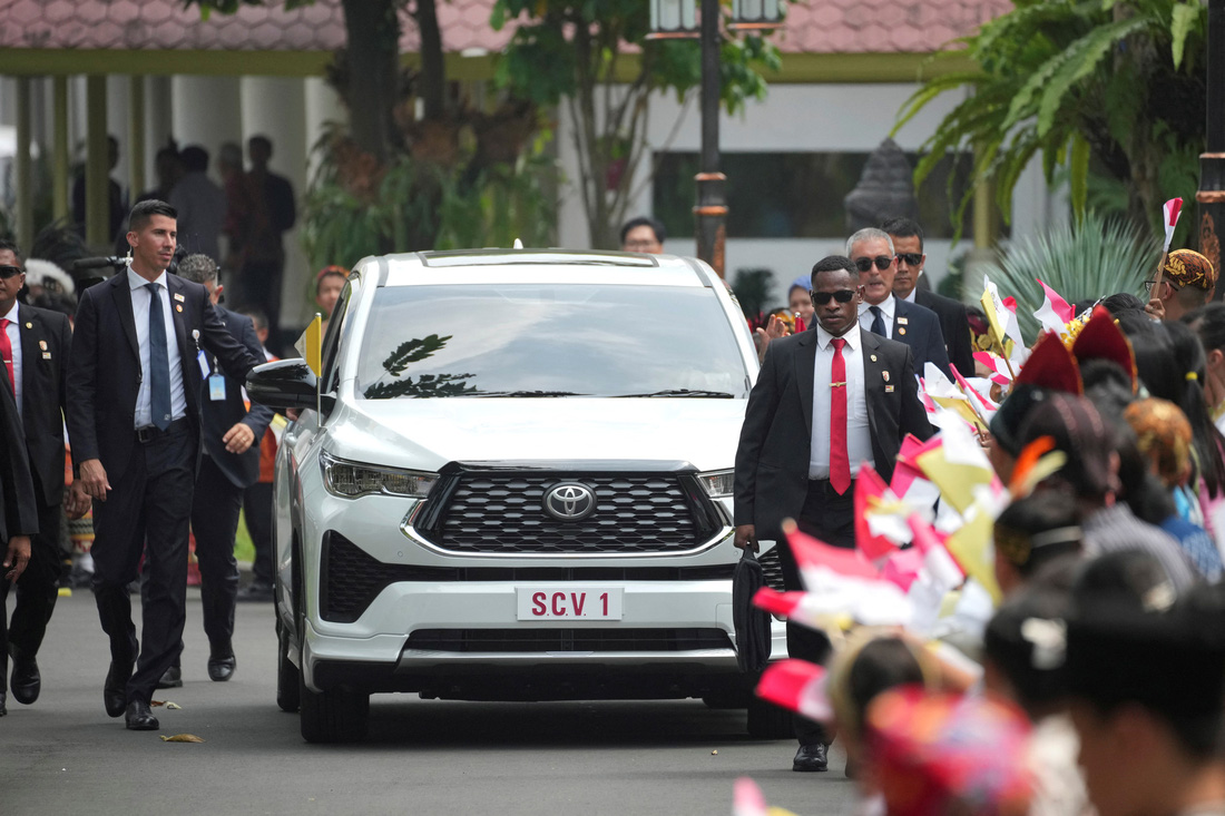 Hàng triệu tín hữu Công giáo Indonesia dõi theo Giáo hoàng Francis - Ảnh 3.