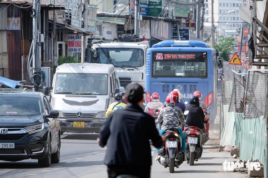 cầu nam lý