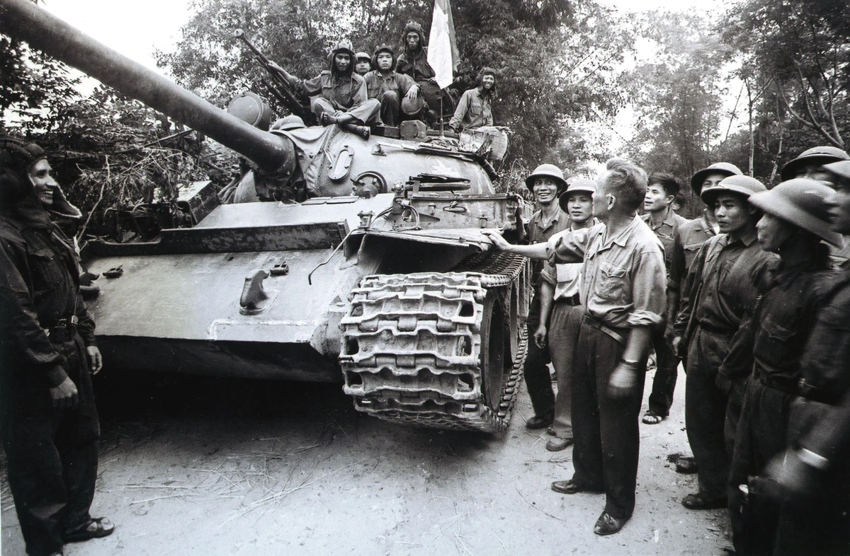 Những Đại tướng huyền thoại của Qu&acirc;n đội Nh&acirc;n d&acirc;n anh h&ugrave;ng - Tuổi Trẻ ...