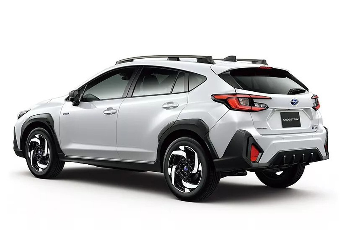 Subaru Crosstrek Hybrid 2025 ra mắt, hé lộ cấu hình hybrid Forester