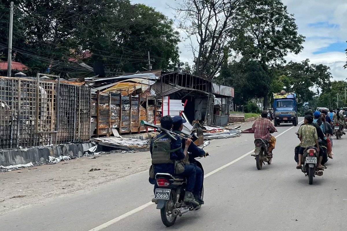 Thống tướng Min Aung Hlaing cảnh báo quân đội Myanmar sẽ phản công ...