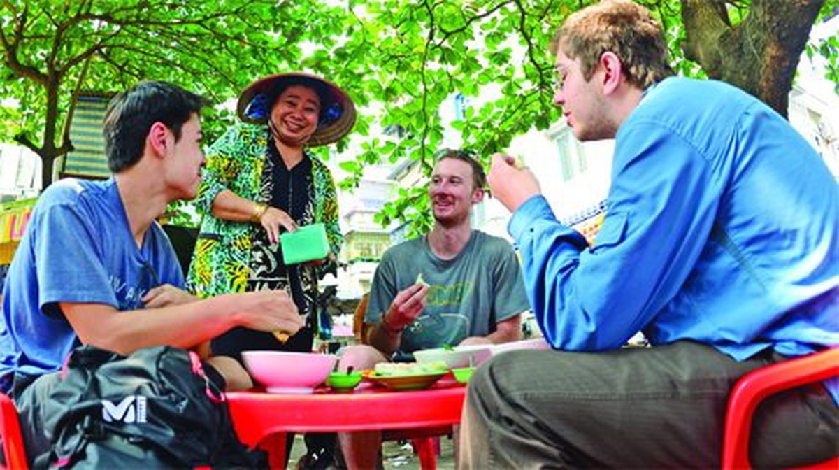 Đi tìm 'Lunch Lady' ở Sài Gòn