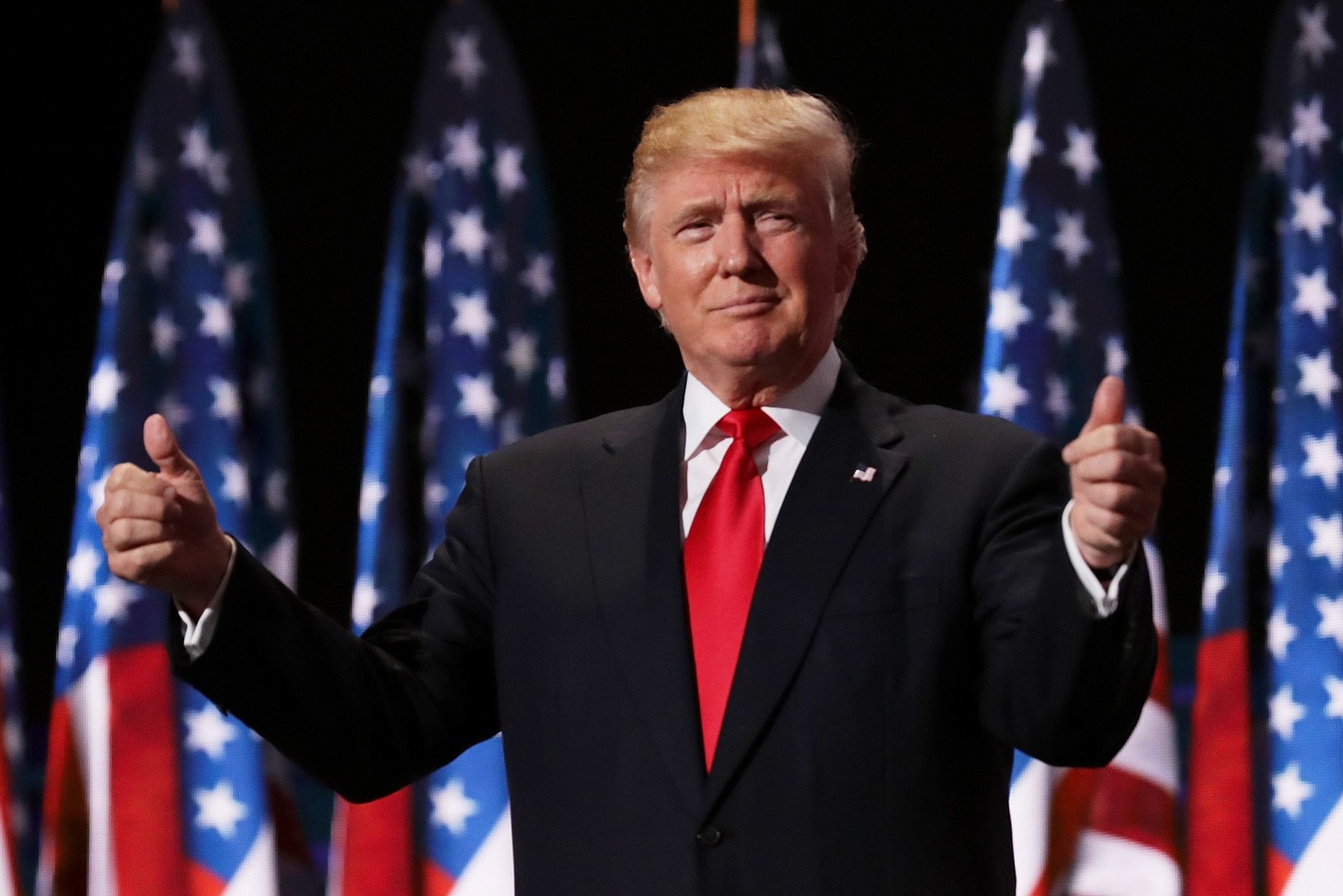 Những lời hứa của Donald Trump - Ảnh 1.