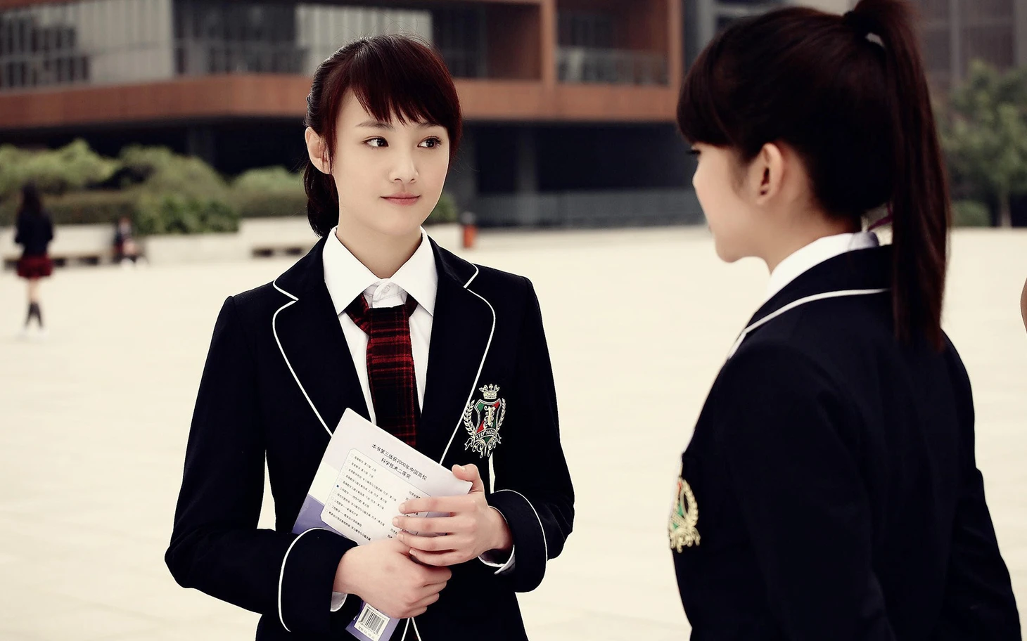 Củng Lợi, Châu Đông Vũ, Địch Lệ Nhiệt Ba... người sao phim vậy - Ảnh 6.