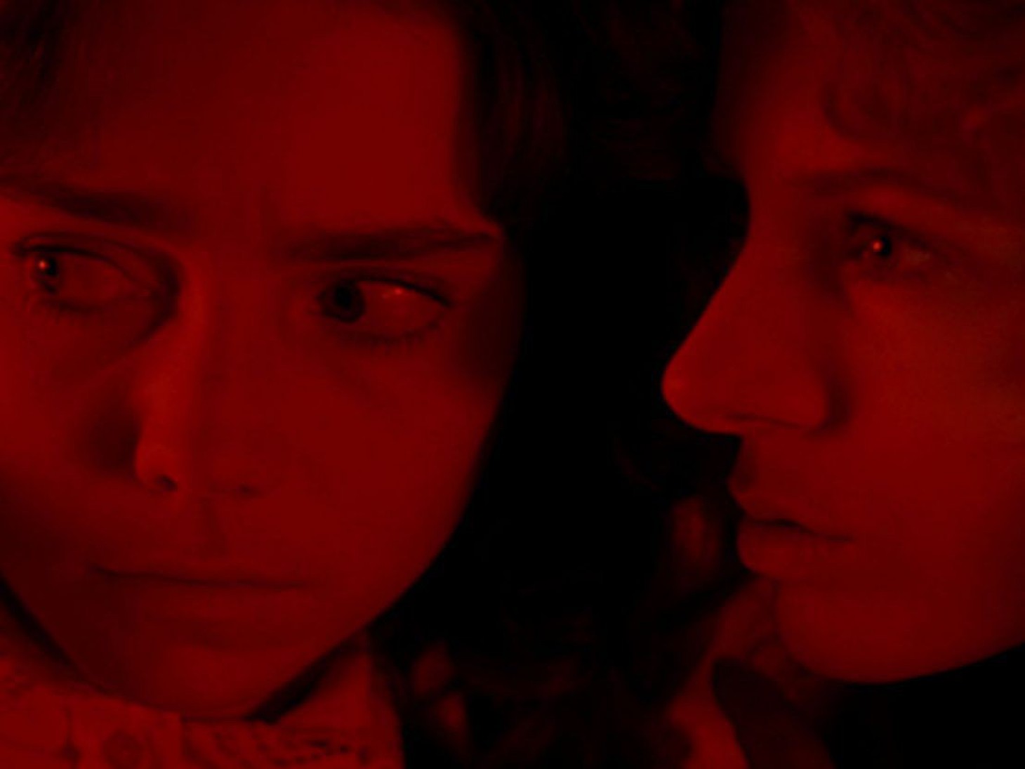 Suspiria - Kỳ quan đẫm máu cho mùa Halloween - Ảnh 10.